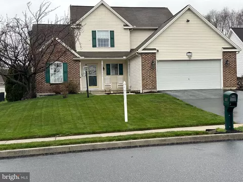 739 E Spruce St, Palmyra, PA 17078