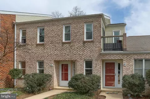 10 Woodland Est, Lebanon, PA 17042