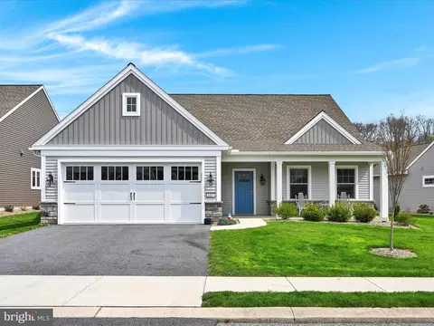 1007 Brandywine Dr, Lebanon, PA 17042