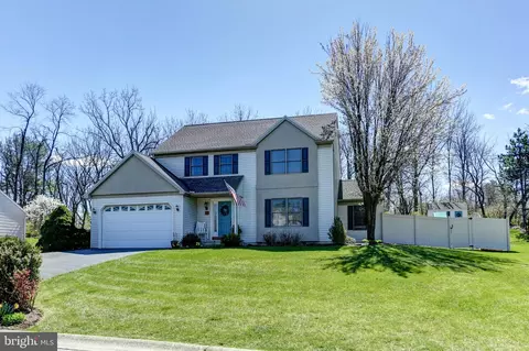 12 Fox Run Rd, Lebanon, PA 17042