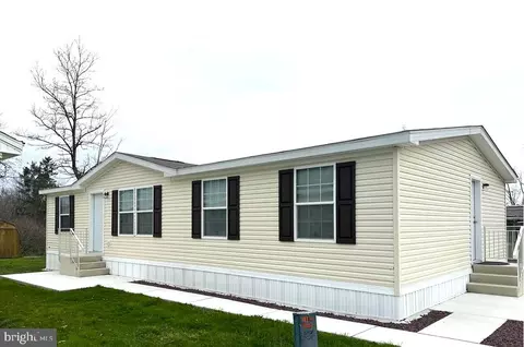 10224 Jonestown Rd #13, Grantville, PA 17028