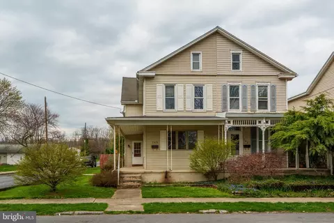 149 W Sheridan Ave, Annville, PA 17003