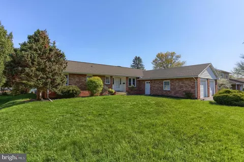 968 E Walnut St, Palmyra, PA 17078