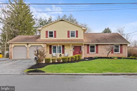 1252 S Prince St, Palmyra, PA 17078