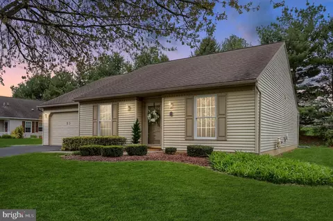 53 Arbor Dr, Myerstown, PA 17067