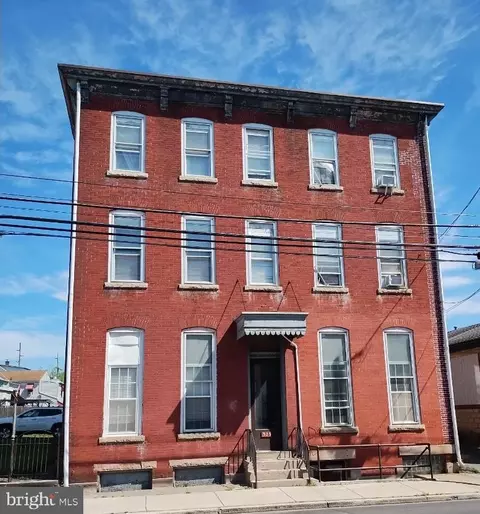 321 Lehman St, Lebanon, PA 17046
