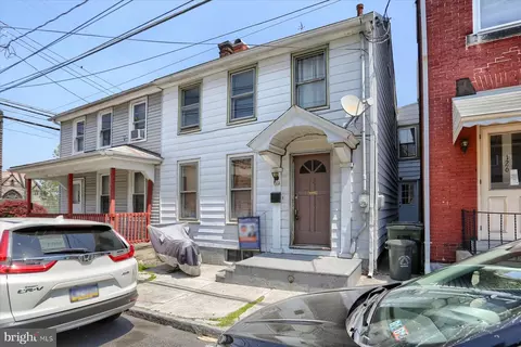 124 S 6th St, Lebanon, PA 17042