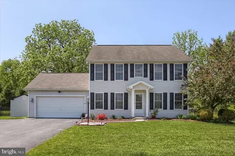 185 Woodlawn Ave, Palmyra, PA 17078