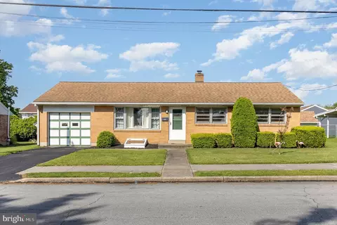 430 S Duke St, Palmyra, PA 17078