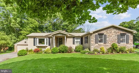1319 Mount Wilson Rd, Lebanon, PA 17042