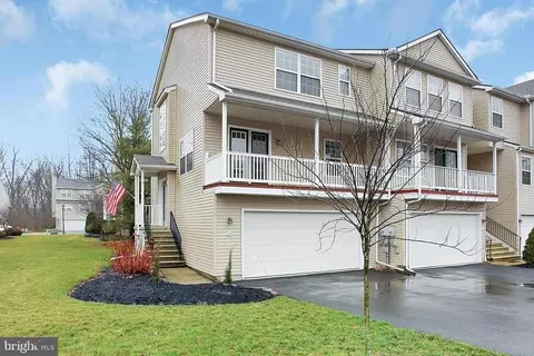 147 Woodside Ct, Annville, PA 17003
