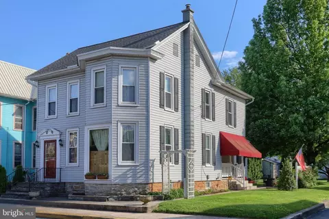 124 E Main St, Richland, PA 17087