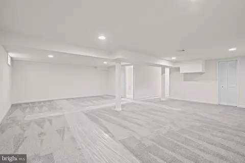 975 E Pine St, Palmyra, PA 17078 photo 30