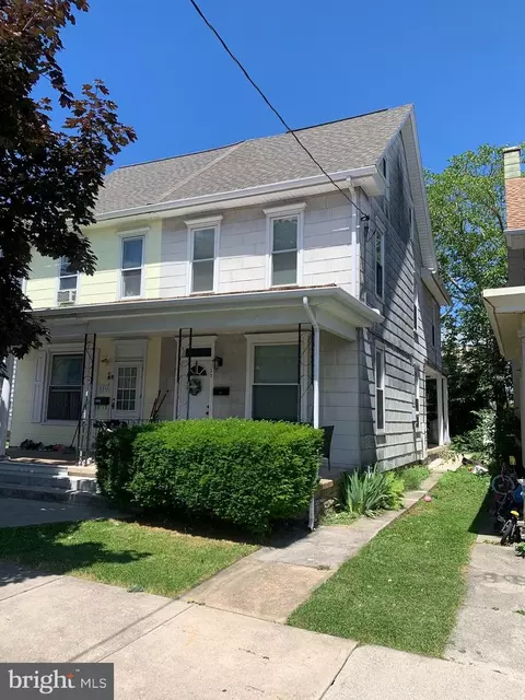 123 E Cherry St, Palmyra, PA 17078