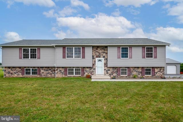 944 Frystown Rd, Fredericksburg, PA 17026