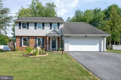 958 E Pine St, Palmyra, PA 17078
