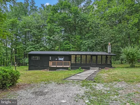 62 Appalachian Dr, Grantville, PA 17028