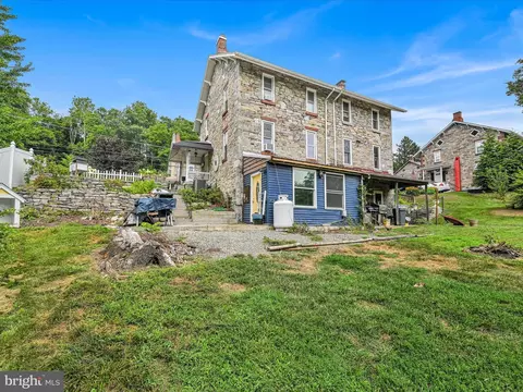 Exterior - 323 Boyd St, Lebanon, PA 17042 photo 6 of 7