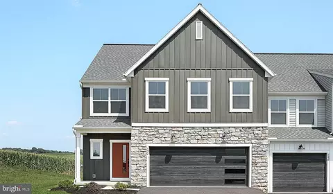 150 Marissa Ct, Newmanstown, PA 17073