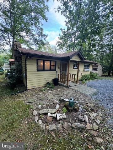 131 Laurel Dr, Fredericksburg, PA 17026