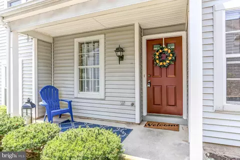 719 Cambridge Ct, Palmyra, PA 17078