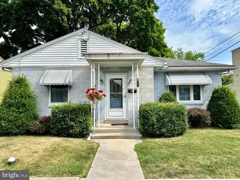 1523 Washington St, Lebanon, PA 17042