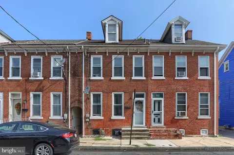 319 Canal St, Lebanon, PA 17046