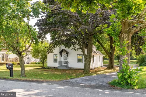 1638 S Forge Rd, Palmyra, PA 17078