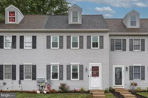 143 Northwood Ct, Lebanon, PA 17042
