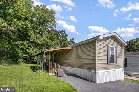 472 S Lancaster St #TLR 22, Lebanon, PA 17046