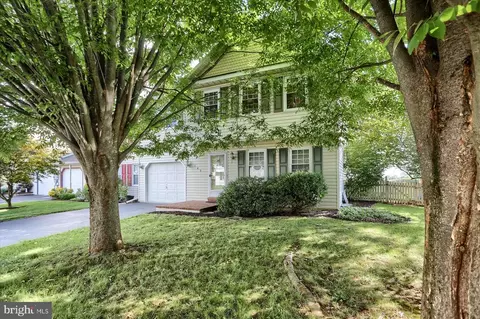 147 Brookwood Dr, Palmyra, PA 17078