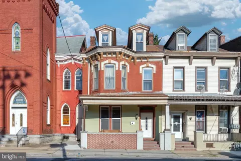 334 N 7th St, Lebanon, PA 17046