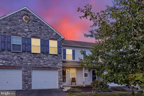 87 Harvest Mill Ln, Palmyra, PA 17078