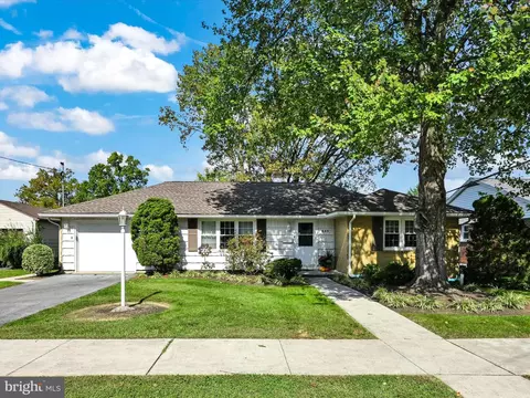 635 E Birch St, Palmyra, PA 17078