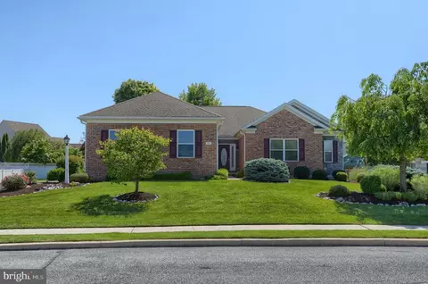22 Westbrook Ct, Palmyra, PA 17078
