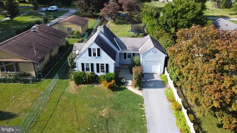 243 Memorial Blvd, Newmanstown, PA 17073