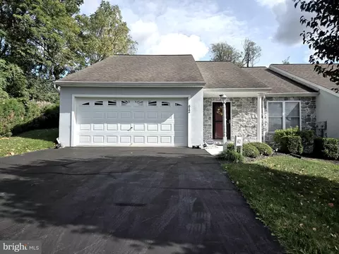 612 Raspberry Ln, Lebanon, PA 17046