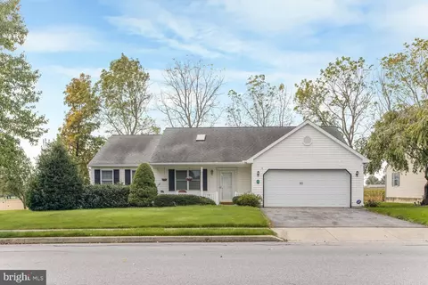 85 Arbor Dr, Myerstown, PA 17067