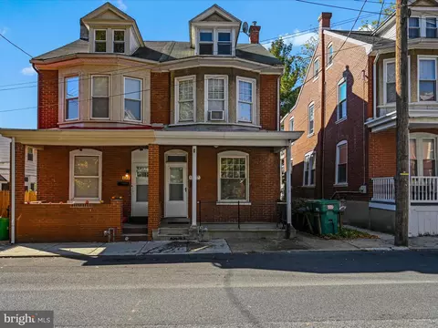 135 S 11th St, Lebanon, PA 17042