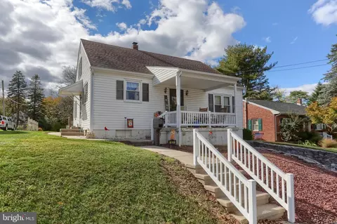 621 State Dr, Lebanon, PA 17042