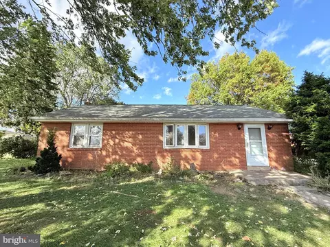 1009 Smaltz St, Lebanon, PA 17046