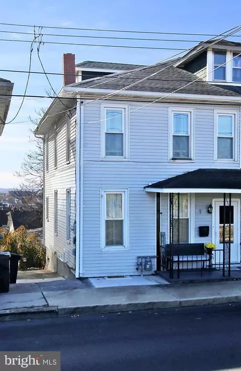 120 Maple St, Lebanon, PA 17046