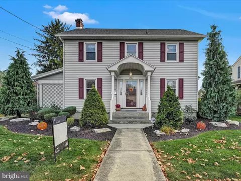 24 E Poplar St, Lebanon, PA 17042
