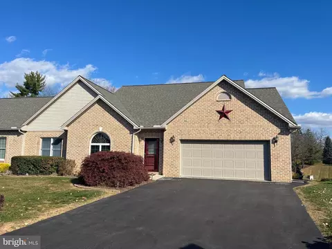 39 Truman St, Palmyra, PA 17078