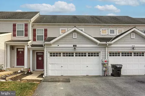 568 Fox Ridge Ln, Lebanon, PA 17042