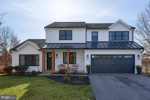 37 Wheatland Dr, Myerstown, PA 17067