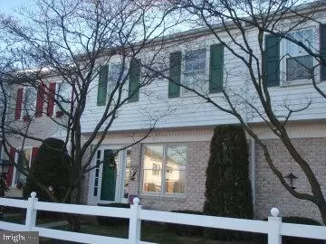 1818 Carlton Dr, Lebanon, PA 17042