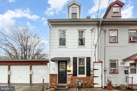 378 N Gannon St, Lebanon, PA 17046