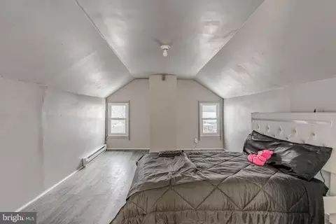 Bedroom - 127 Schoolhouse Rd, Palmyra, PA 17078 photo 10 of 11