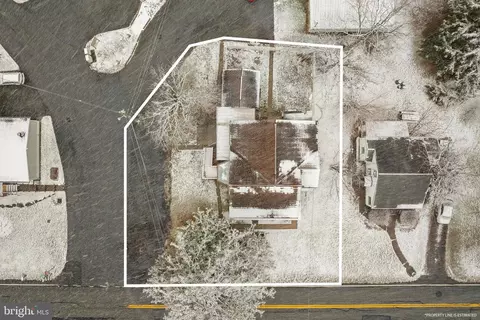 View/Area - 127 Schoolhouse Rd, Palmyra, PA 17078 photo 1 of 2